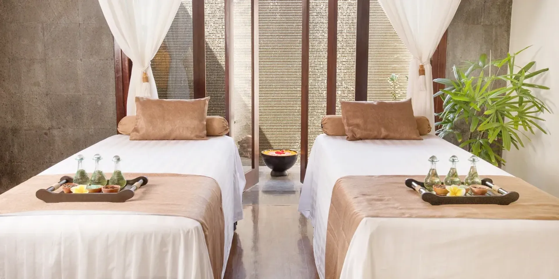 Massage Therapist Image